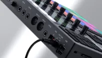 Native Instruments MASCHINE+ - 4
